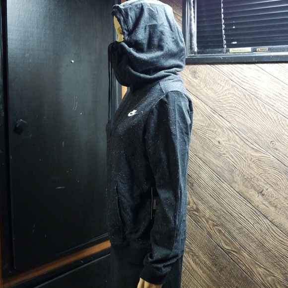 Nike hoodie - Picture 3 of 7